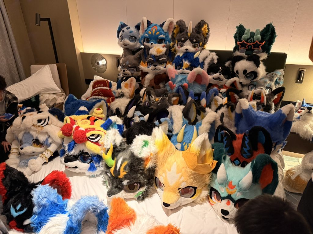 https://cdn-imfurry.imfurry.com/wordpress-furry/2026/06/C74D01AA-D44C-4F00-91EF-2A6F9616D5A8_1_102_o-1024x768.jpeg?watermark/2/text/6IW-6K6v5LqRwrfkuIfosaHkvJjlm74/fill/IzNEM0QzRA/fontsize/20/dissolve/50/gravity/northeast/dx/20/dy/20/batch/1/degree/45